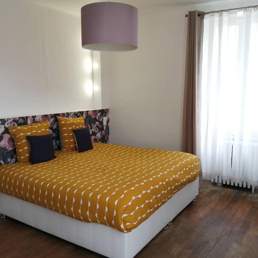 Le Relais Des Roses- D'hotes * Vatan