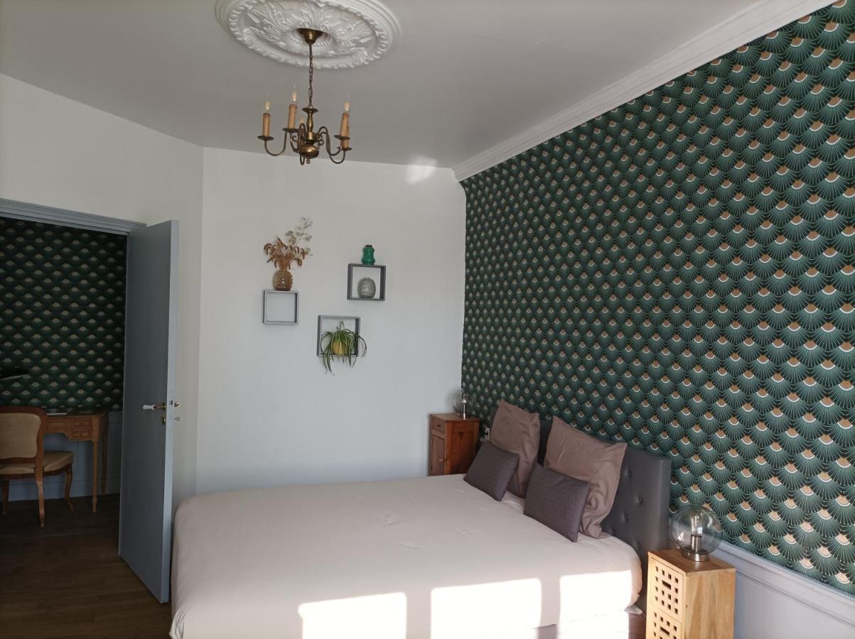 Le Relais Des Roses- D'hotes Vatan